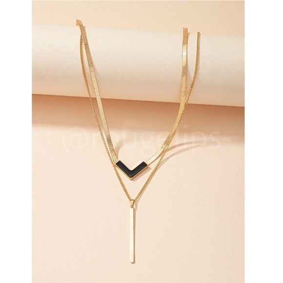 Layered Charm Gold Tone Chain Necklace Zinc Alloy Black V charm, Geometric - Picture 3 of 5